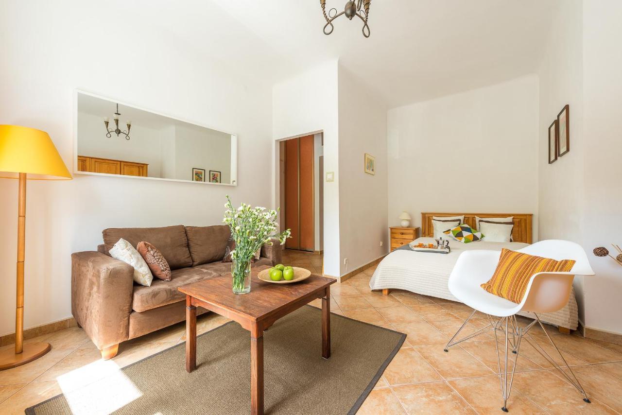 Zbawiciela Square P&O Serviced Apartments وارسو المظهر الخارجي الصورة